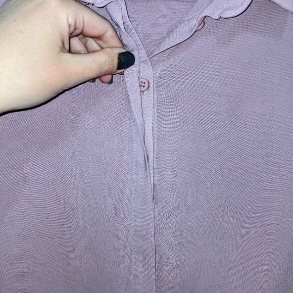 Semi-sheer blouse - Picture 4 of 6